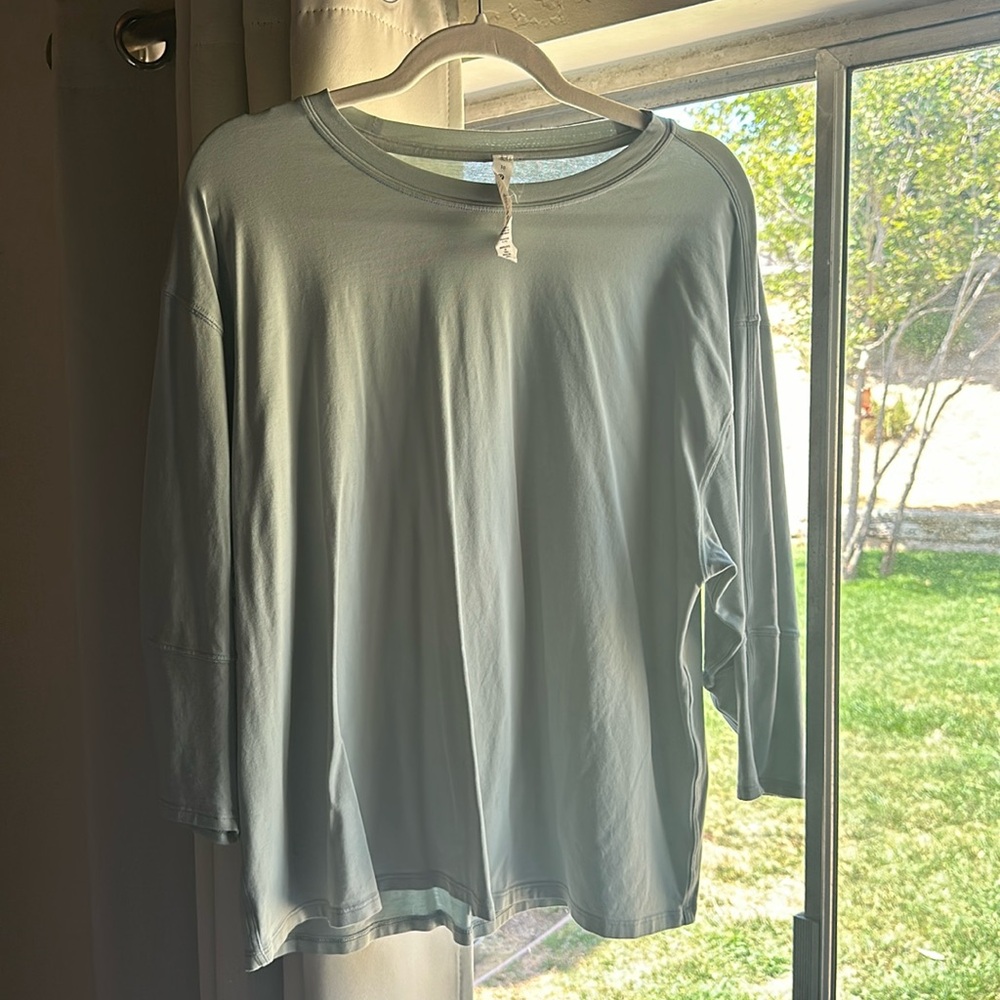 Green lululemon LS top